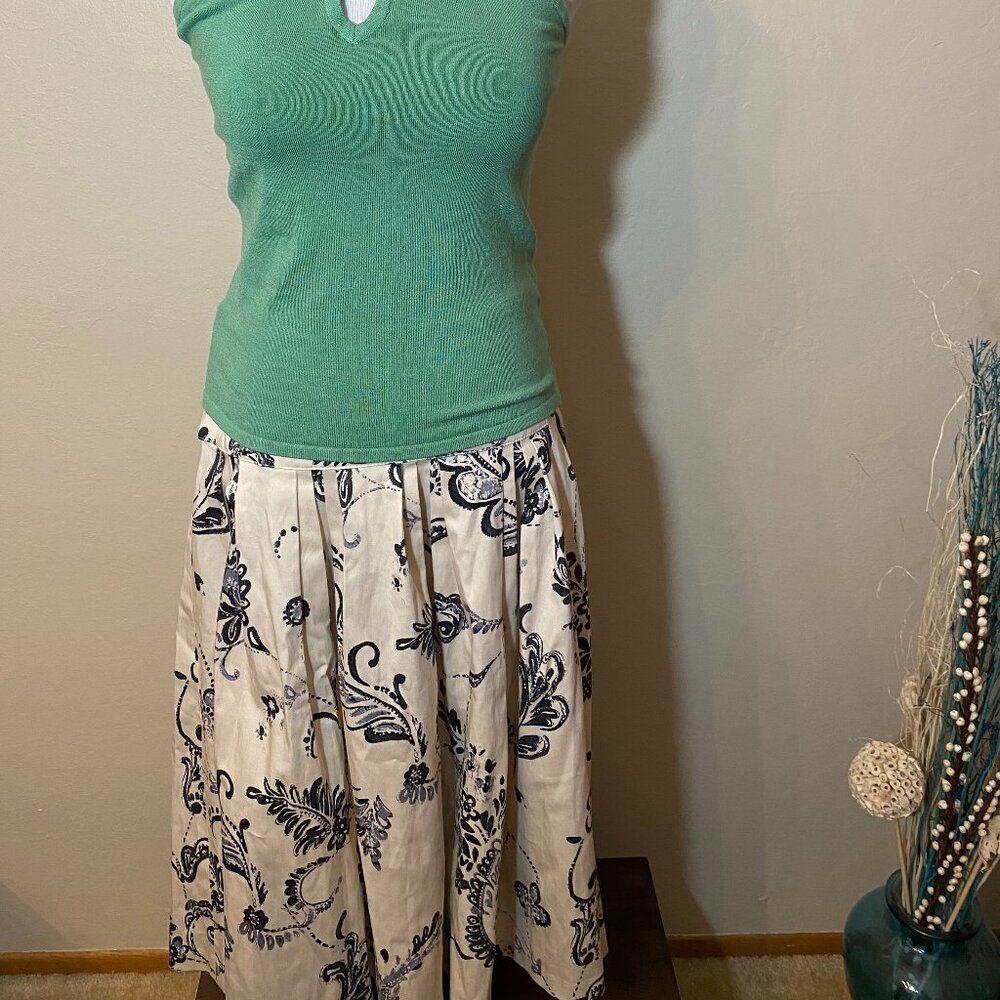 ZARA Basic Pleated Floral Skirt